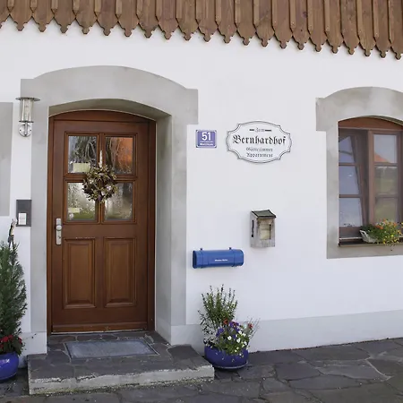 Maison d'hôtes Bernhardhof - Pension, Guest-house &