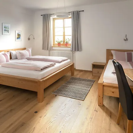 Bernhardhof Pensjonat Otterfing
