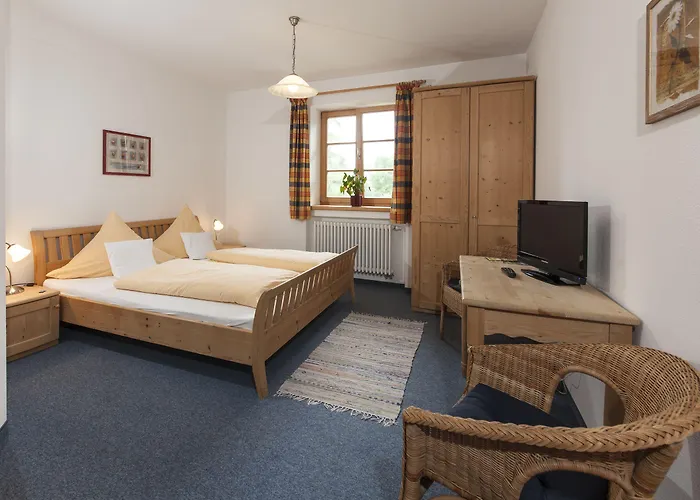 בית הארחה Bernhardhof 3*