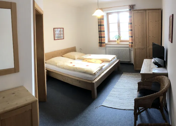 Bernhardhof 3*