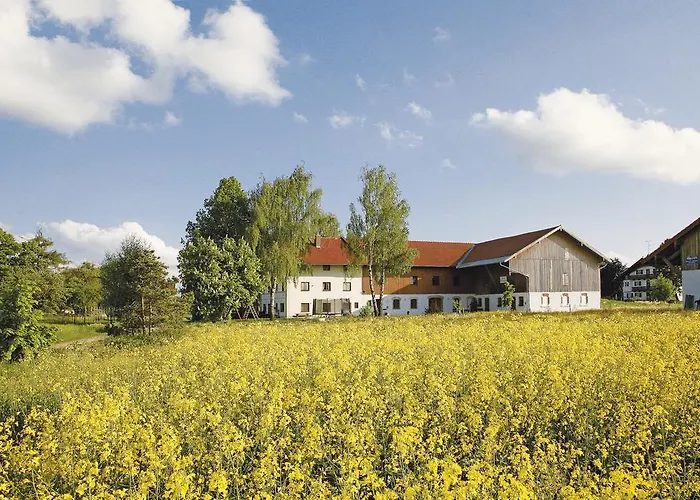 Konukevi Bernhardhof Otterfing